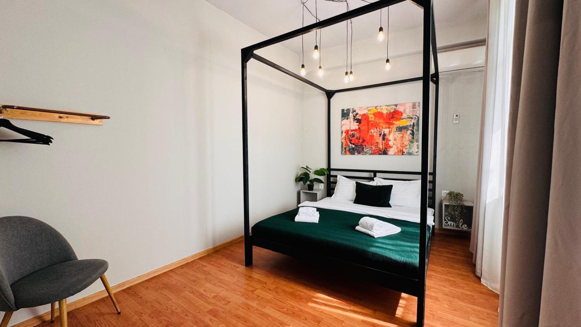 Ideal Home - Spacious & Modern Accommodation Near Unirii Square Бухарест Экстерьер фото