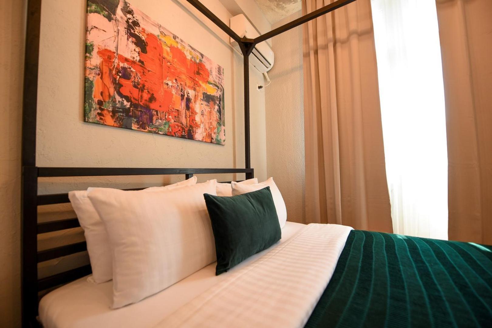 Ideal Home - Spacious & Modern Accommodation Near Unirii Square Бухарест Номер фото