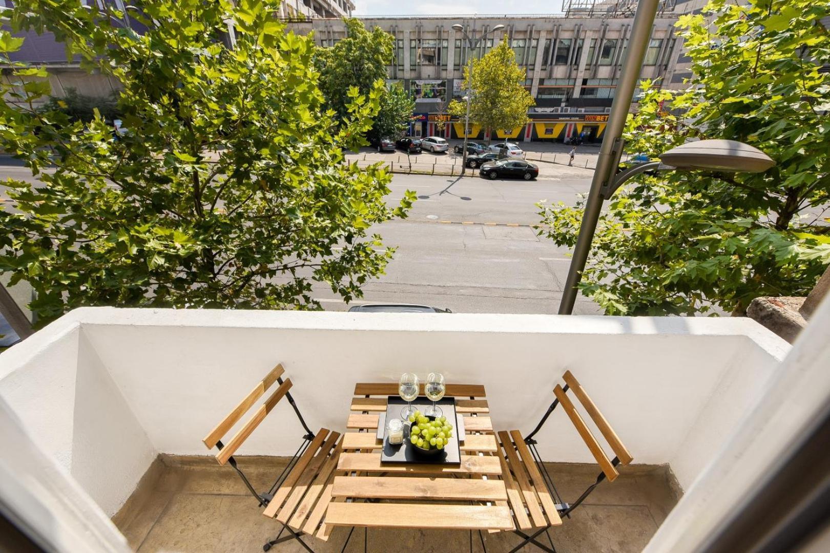 Ideal Home - Spacious & Modern Accommodation Near Unirii Square Бухарест Номер фото